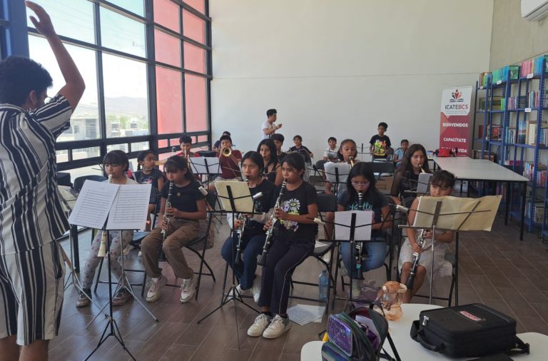 SEDIFBCS organiza concierto de música en marcha en Los Cabos